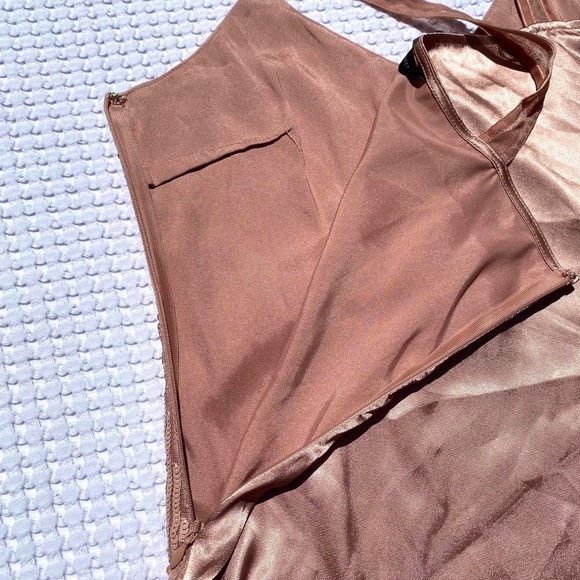 NWT White House Black Market Antique Blush Amelie Sequin Cami - Picture 5 of 8